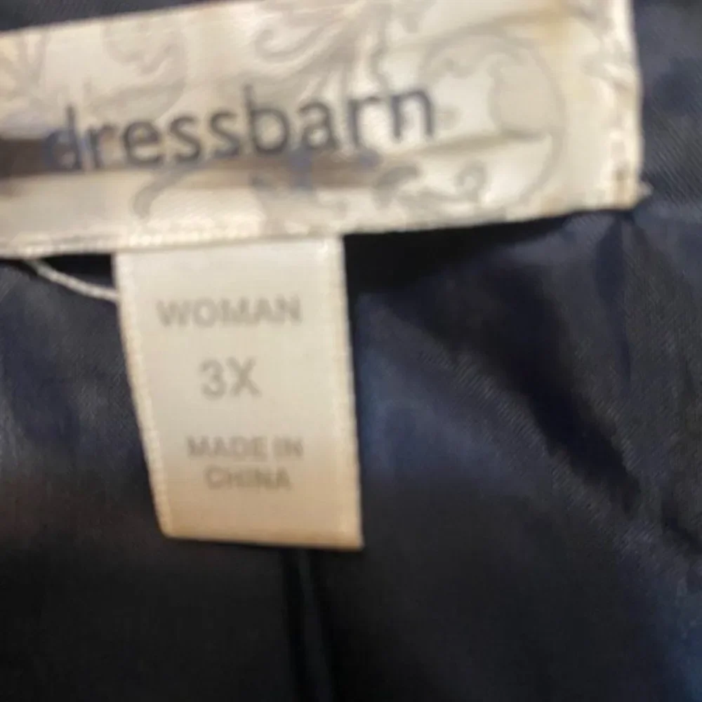 Dressbarn Navy Blue 3/4 sleeveless jacket, size 3X